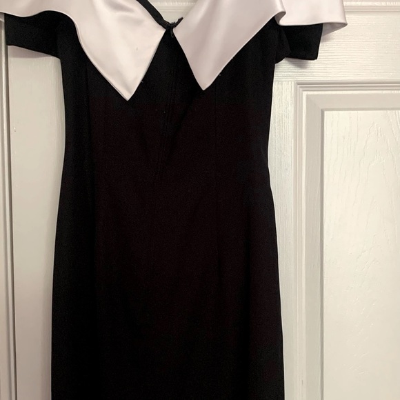 🎉Host Pick🎉Vintage Black & White Dress 🤍🖤 - Picture 2 of 5